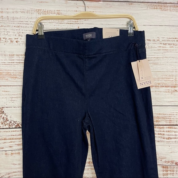 NYDJ pull on straight jeans dark wash - Picture 10 of 16